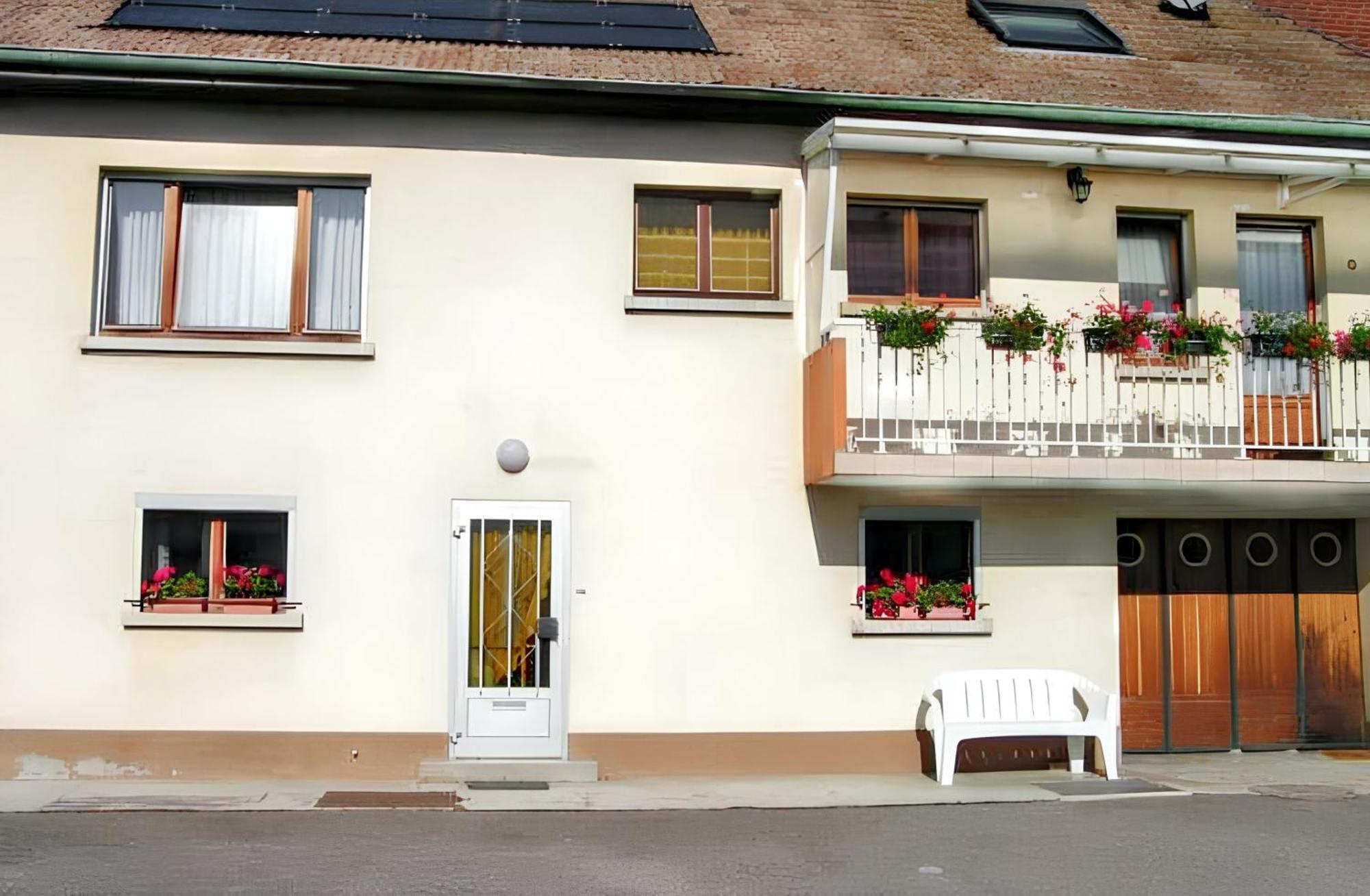 Maison Enchanteur A Berrwiller Avec Jardin Paisible 외부 사진